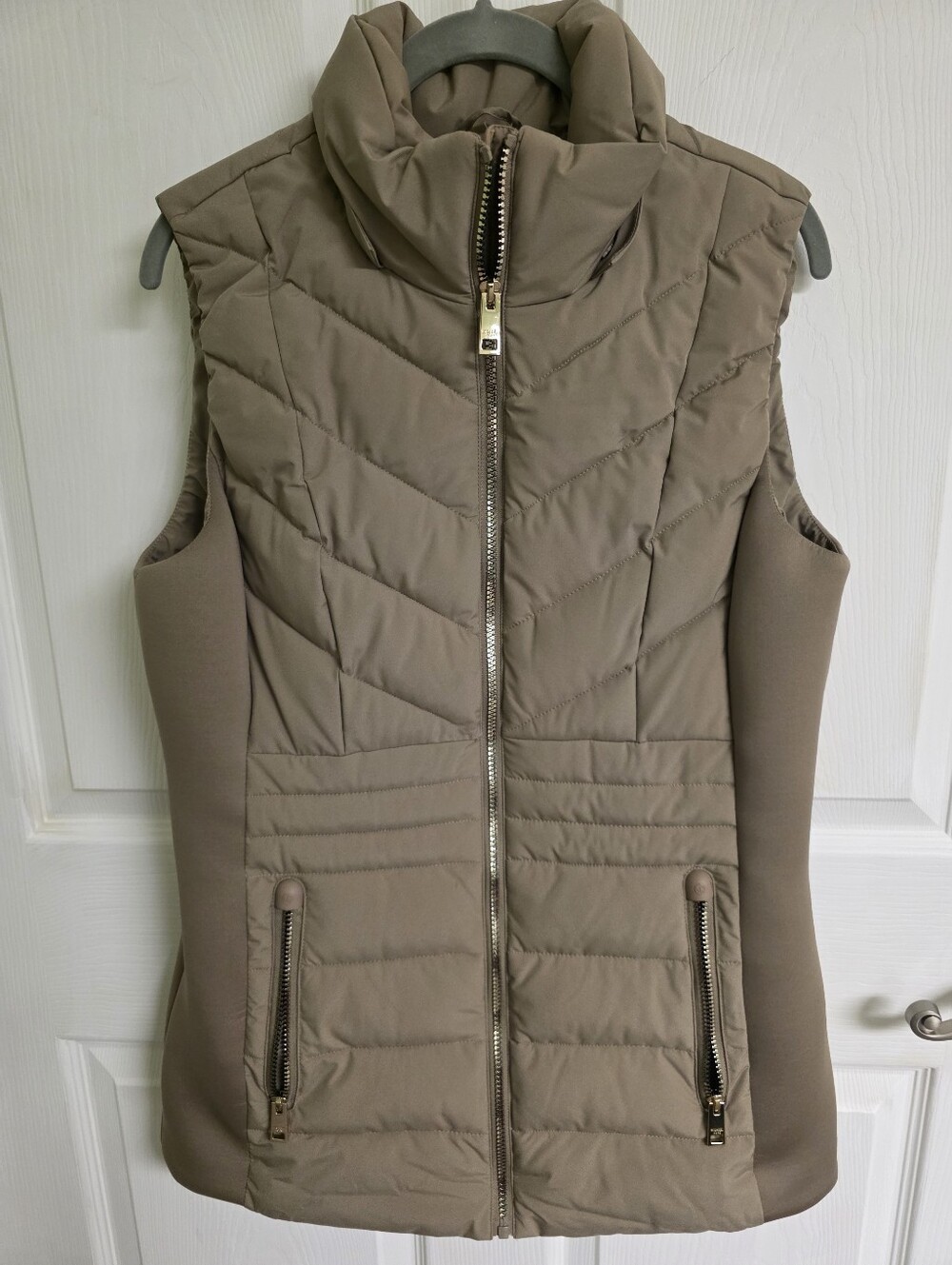 Michael Kors Taupe Quilted Sleeveless Puffer Vestich Size S